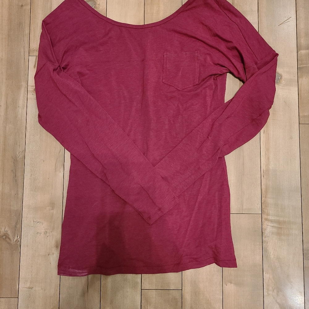 LOLE long sleeve shirt
